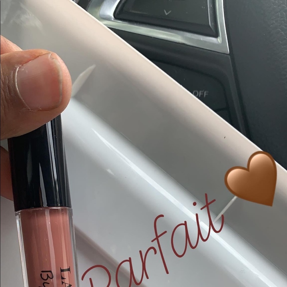 LIP GLOSS - Picture 5 of 8